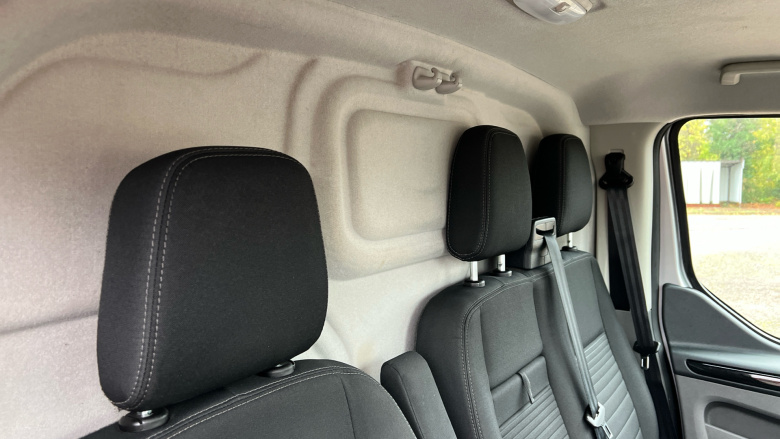 Ford Transit Custom 300 L1 Diesel Fwd 2.0 EcoBlue 130ps Low Roof Limited Van